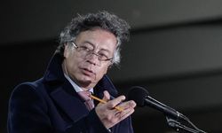 Devlet başkanına suikast girişimi: Son anda kurtuldu!