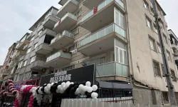 İstanbul'da panik anları! 5 katlı bina kaydı