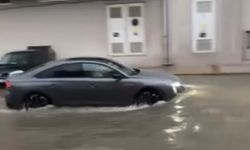 İzmir'de sağanak yağışın hasarı büyük!