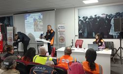 İzmir’de sivil toplum 6 Şubat’ta tek yürek oldu