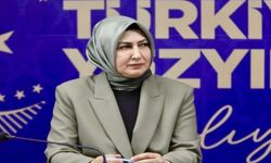 AK Parti Çeşme İlçe Başkanı Pınar Ayyıldız Özen kaza geçirdi