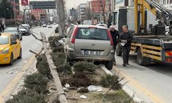 Ankara'da feci kaza! Araç yayalara çarptı