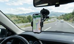 Aracında telefon tutucu kullananlar dikkat! Cezası ağır olacak