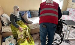 Muradiye’de bayramda anlamlı destek: Tekerlekli sandalye hediyesi