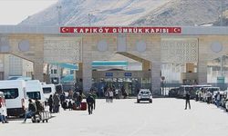 Türkiye-İran sınır kapıları kapatıldı mı? Bakan Bolat'tan açıklama!