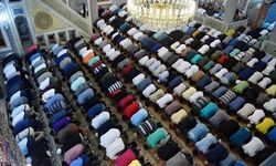 Diyanet 2026 il il Kurban Bayramı namazı saatleri! Ankara, İzmir, Bursa, İstanbul'da bayram namazı saat kaçta?