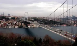 Bayram tatilinde otoyol ve köprülerde rekor araç geçişi!