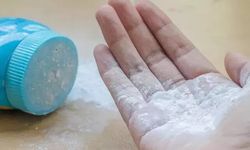 Bebek pudrasının 6 inanılmaz kullanım alanı: Evdeki gizli kahraman!