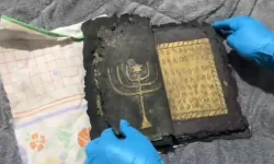 Bizans dönemine ait dua kitabı ele geçirildi!