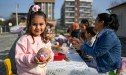 Bornova’da çocuklar hem öğreniyor hem sosyalleşiyor