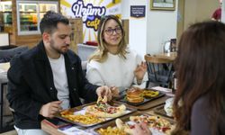 Buca’da gençliğin buluşma noktası: Hem ucuz hem lezzetli