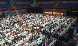 İzmir’de üniversiteli gençler ‘Kampüs İftarları’nda buluştu