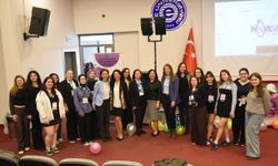 Ege Üniversitesi’nde kadın liderler öğrencilerle buluştu