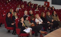 EÜTF’de ‘Türk Seramik Sanatında Kadın İmgesi’ söyleşisi düzenlendi