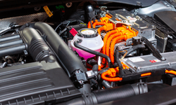 Dizel mi, Hibrit mi? Türkiye'de Hangisi Gerçekten Kazandırıyor?