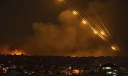 İran’dan İsrail’e füze yağmuru