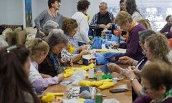 İzmir’de nesiller arası sağlık dayanışması kalpleri ısıttı