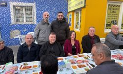 İzmir’de taksicilerden mahalleye iftar sofrası
