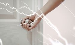 Kapı koluna dokunduğunuzda neden çarpılıyorsunuz? Uzmanlardan şaşırtan açıklama!