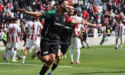 Karşıyaka'da Ömer Faruk fırtınası: 9 maçta 9 gol