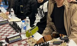 Ödemiş Ayhan Kökmen Fen Lisesi | Keskin zihinler hünerlerini satrançta konuşturuyor