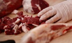 Ette 'aracı' vurgunu: Üreticide 500 TL, kasapta 1000 TL, pirzolada 1500 TL!