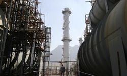 Kuveyt’te rafineriye İHA saldırısı: Petrol fırladı!