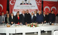 MHP Çeşme iftar sofrasında buluştu