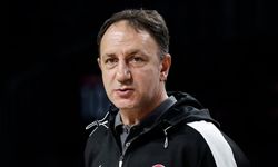 Aliağa Petkimspor’da Orhun Ene dönemi başladı: 1,5 yıllık imza