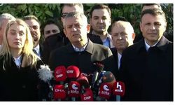 Özgür Özel'den İBB davası açıklaması: 'Mahkeme heyeti yargılamayı bile başlatamadı'