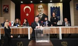 Kuşadası Belediyesi Başkan Vekili Tahsin Demirtaş oldu