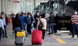 Otogarlarda bayram mesaisi erken başladı: 12 bin ek seferle 8 milyon yolcu taşınacak!