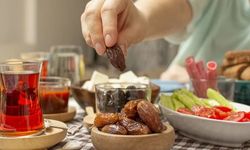 Uykuya kanıp sahuru pas geçenler dikkat: Vücudunuzda bu 3 şey değişiyor!