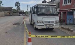 2 yaşındaki çocuk babasının aracının altında kaldı!