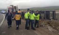 Aksaray'da tur otobüsü devrildi: Çok sayıda yaralı!