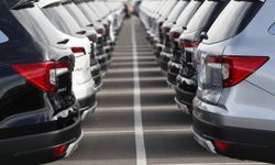 Arabanız fırın gibiyse sakın hemen klimaya basmayın! Önce bu adımı izleyin