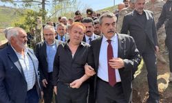 Öğrencilerine siper olan Ayla öğretmenin eşi: 'Gurur duyuyorum'