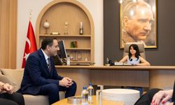 Balçova’da makam koltuğu çocuklara emanet