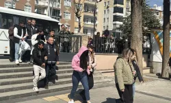 Başkalarının IBAN'ıyla servet kazandılar! İzmir dahil 12 ilde operasyon