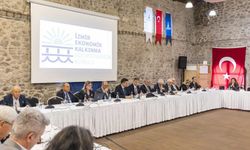 İzmir’de dirençli kent hamlesi