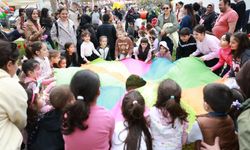 Bayraklı Çocuk Kitap Şenliği üç gün boyunca yoğun ilgi gördü