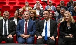 Bornova’da muhtarlar tek çatı altında birleşti