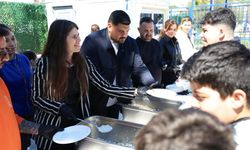 Çeşme Belediyesi’nden okullara sosyal alan takviyesi