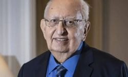 Eski TBMM Başkanı Hüsamettin Cindoruk hayatını kaybetti