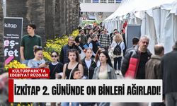 Kültürpark’ta edebiyat rüzgarı: İZKİTAP ikinci gününde on binleri ağırladı!