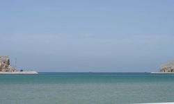 İran 'ateşkes bitti' dedi, Hürmüz Boğazı'nı tamamen kapattı!