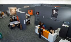 İzmir kütüphaneleri gençler için cazibe merkezi oldu