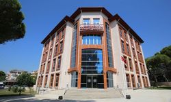 İzmir'de seri araç hırsızı yakalandı!