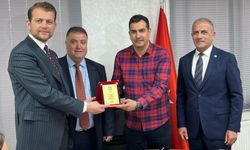 İzmir’de taksiciden insanlık dersi