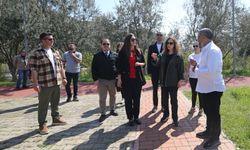 Karşıyaka’da parklar yenileniyor